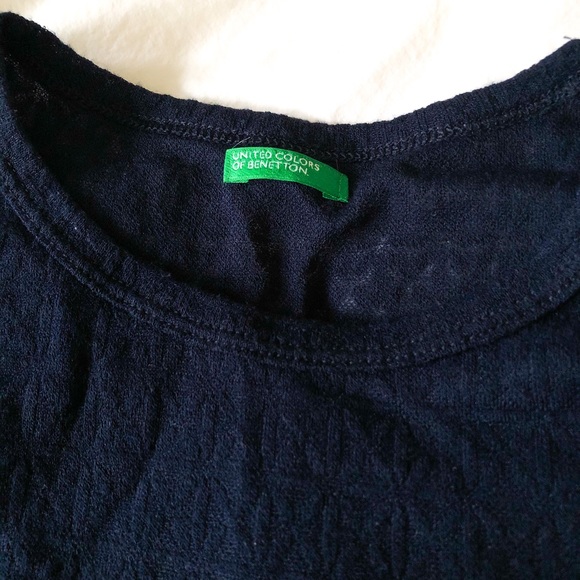 UNITED COLOURS OF BENETTON NAVY CROP TOP - Picture 3 of 5